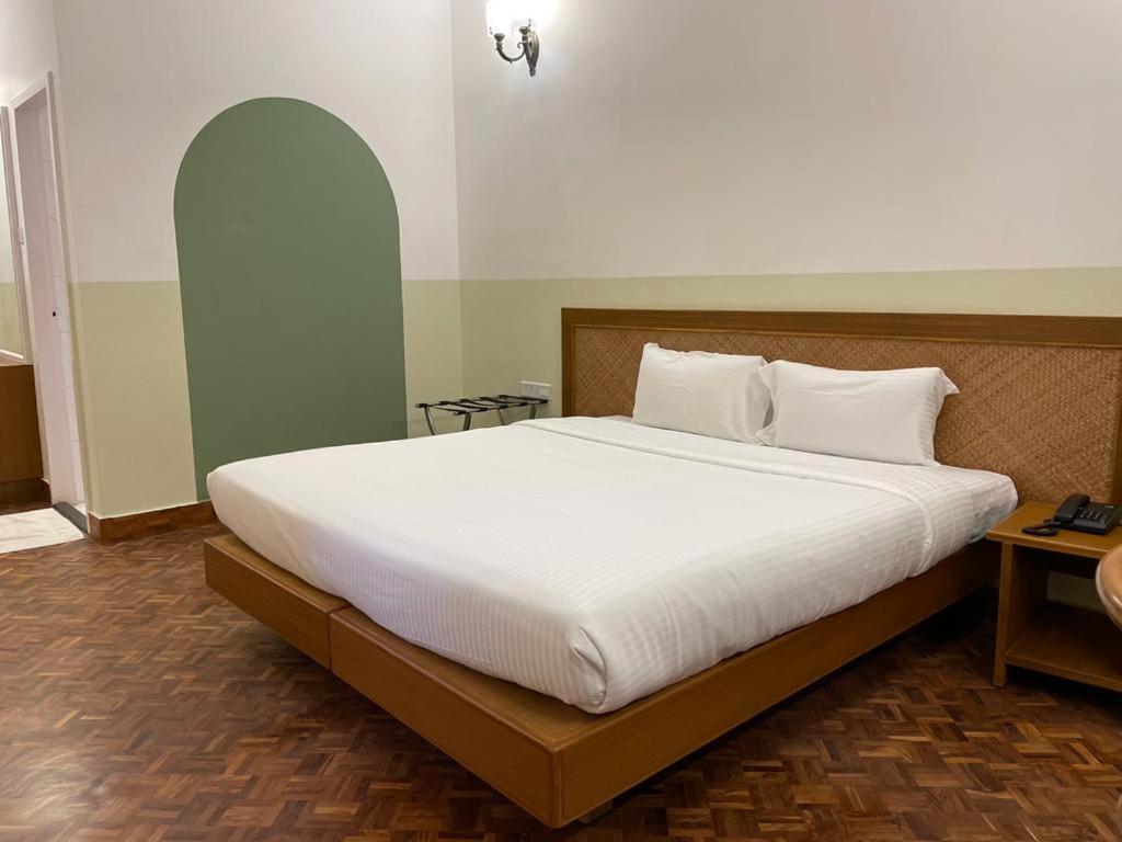Hanu Reddy Residences - Nawab Habibullah Avenue Chennai Extérieur photo