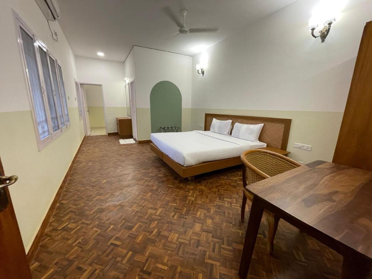 Hanu Reddy Residences - Nawab Habibullah Avenue Chennai Extérieur photo