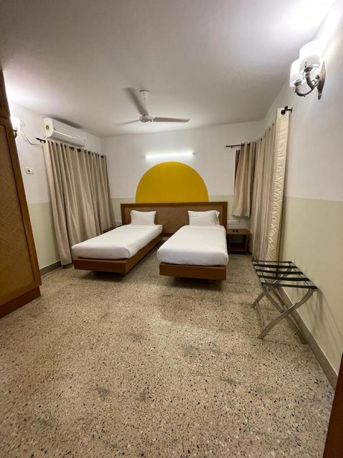Hanu Reddy Residences - Nawab Habibullah Avenue Chennai Extérieur photo